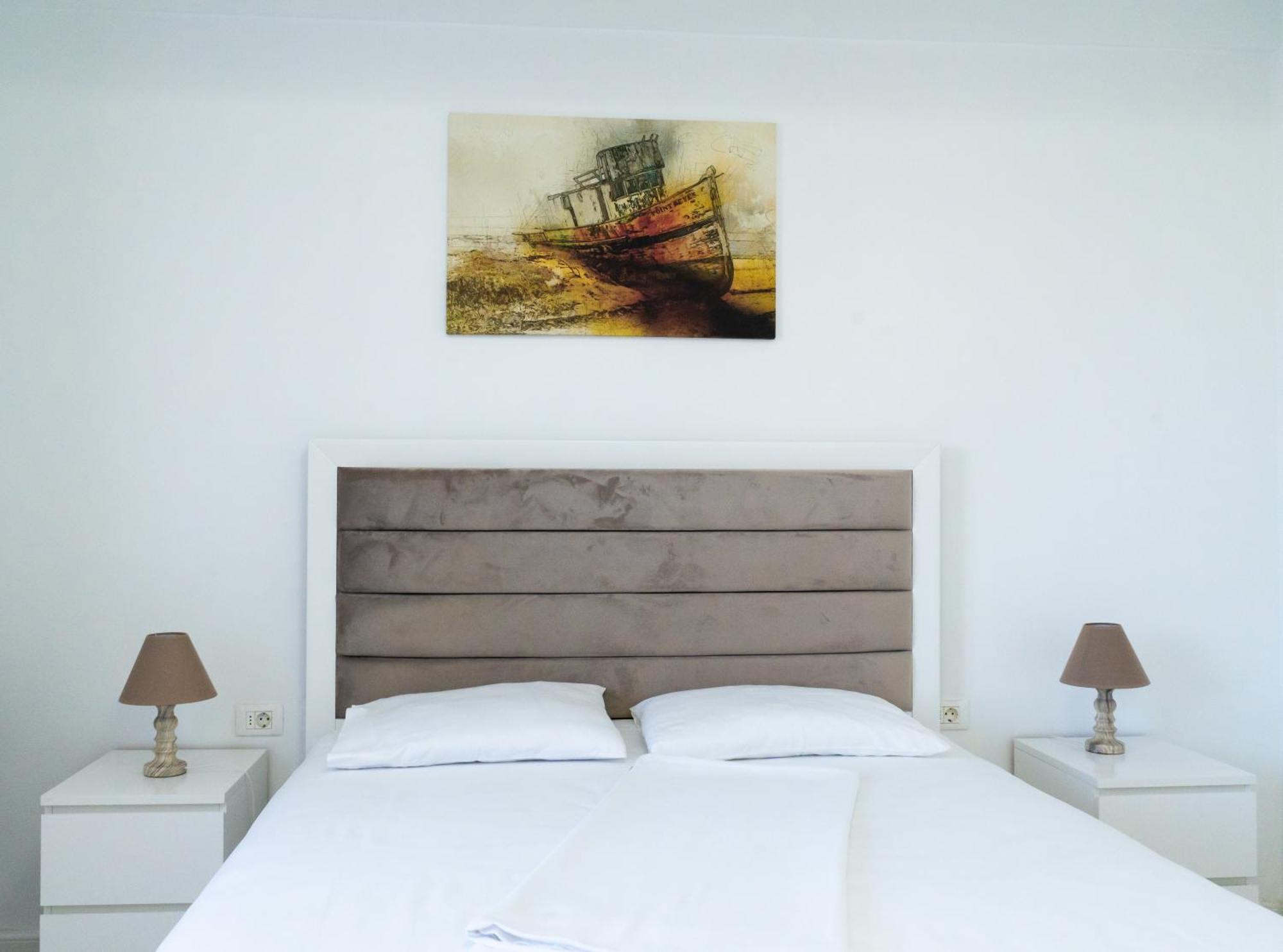 Alexis Spacious CLASSIC Apartment Mamaia Exterior foto